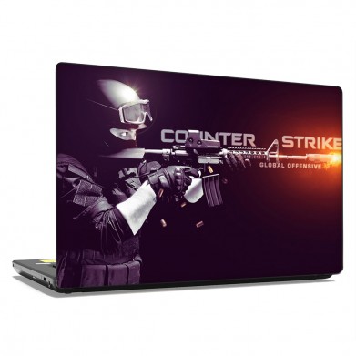 Наклейка на ноутбук - Counter-Strike на прицеле Наклейка на ноутбук - Counter-Strike на прицеле